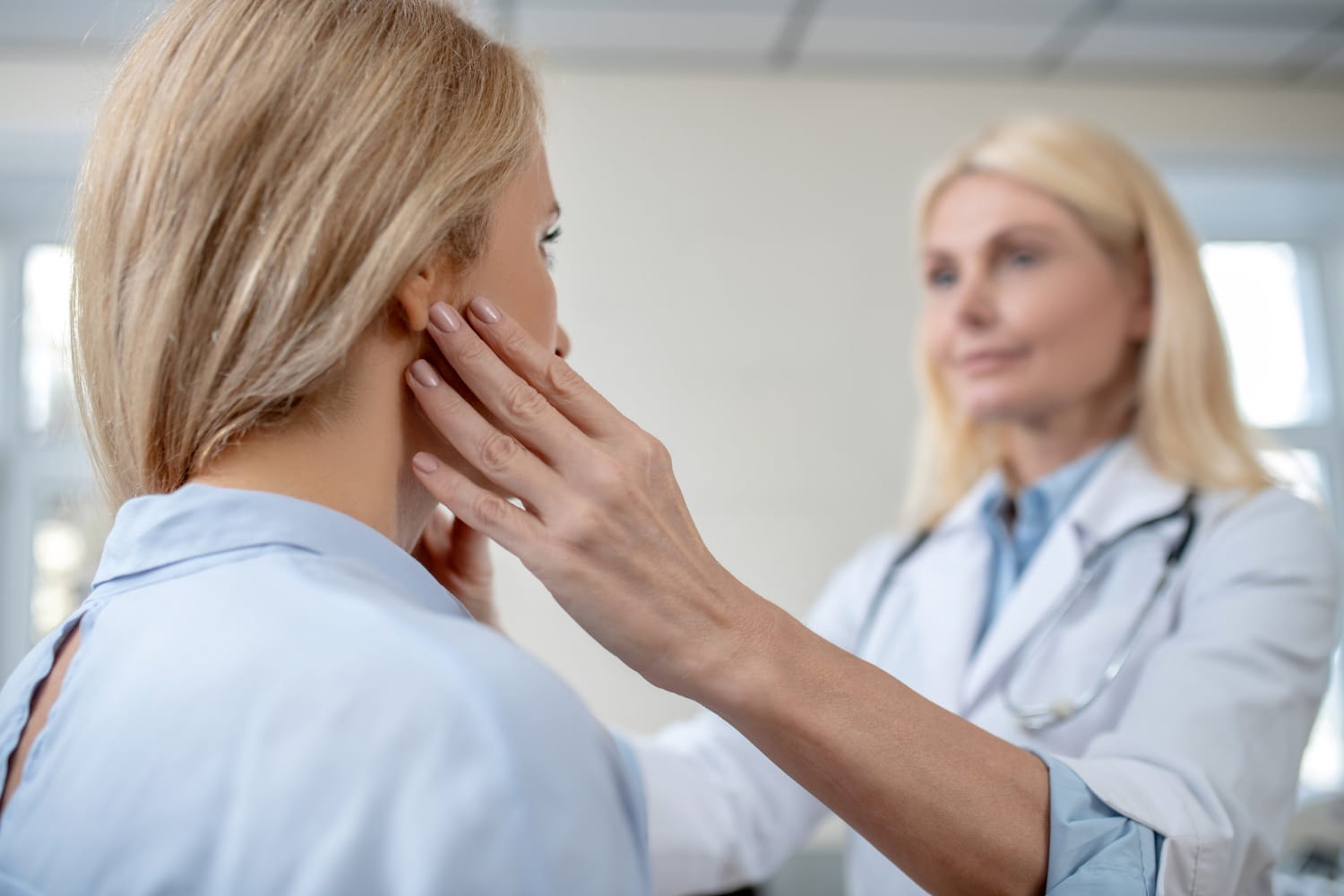 Можно ли вылечить неврит лицевого нерва? - Центр боли Справно